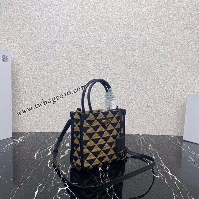 Prada專櫃新款小號刺繡織物包 1BA355 普拉達Saffiano皮革手提刺繡托特包 csp1056